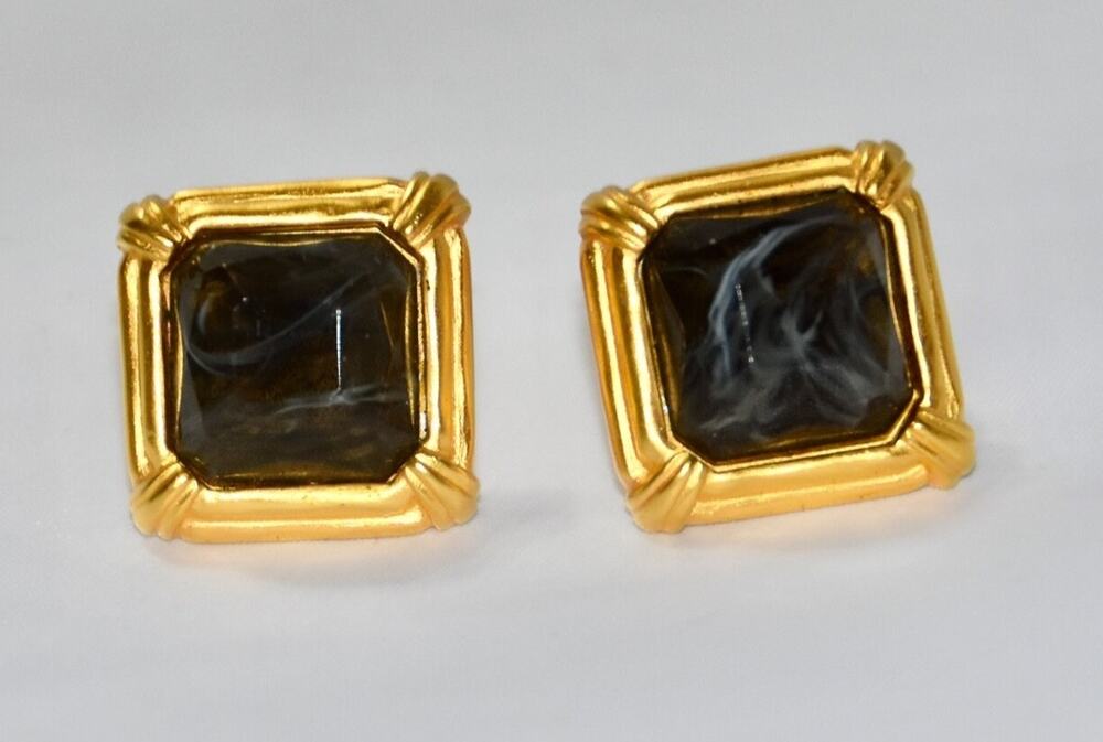 KARL LAGERFELD Poured Glass Gripoix Square Statement Clip Earrings RARE!!!